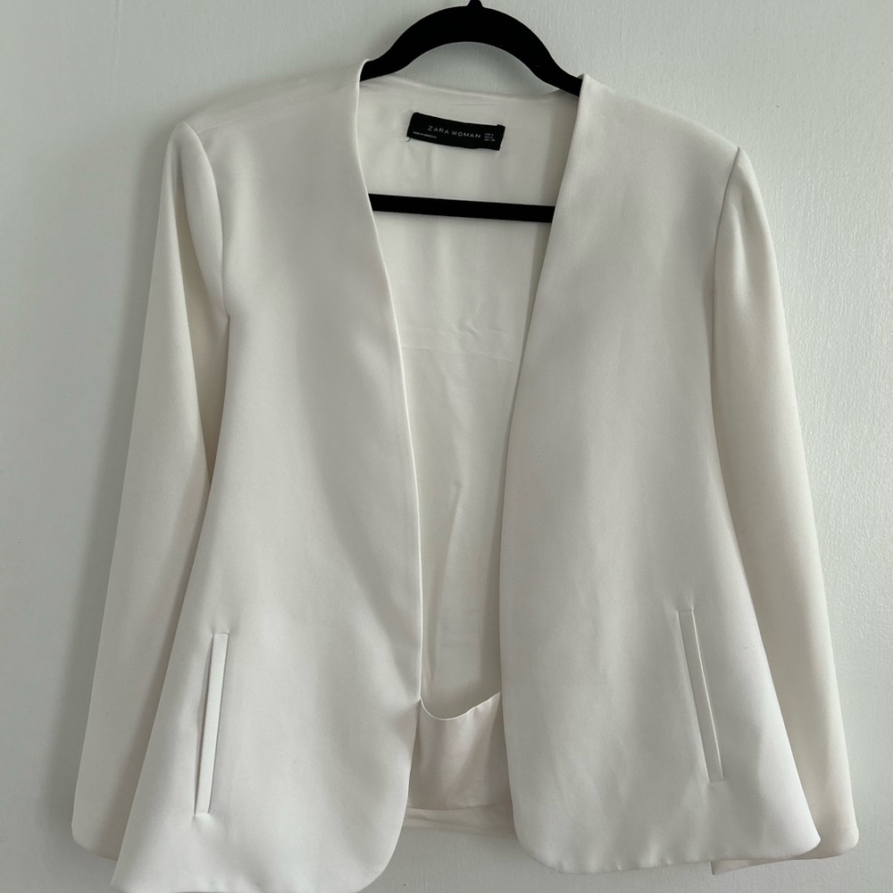 ZARA White Cape Blazer